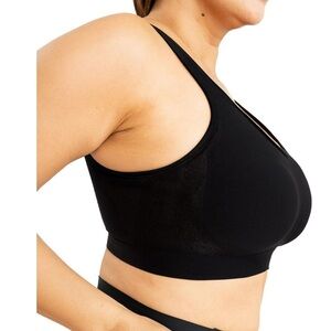 NWT Shapermint core wireless everyday comfort bra